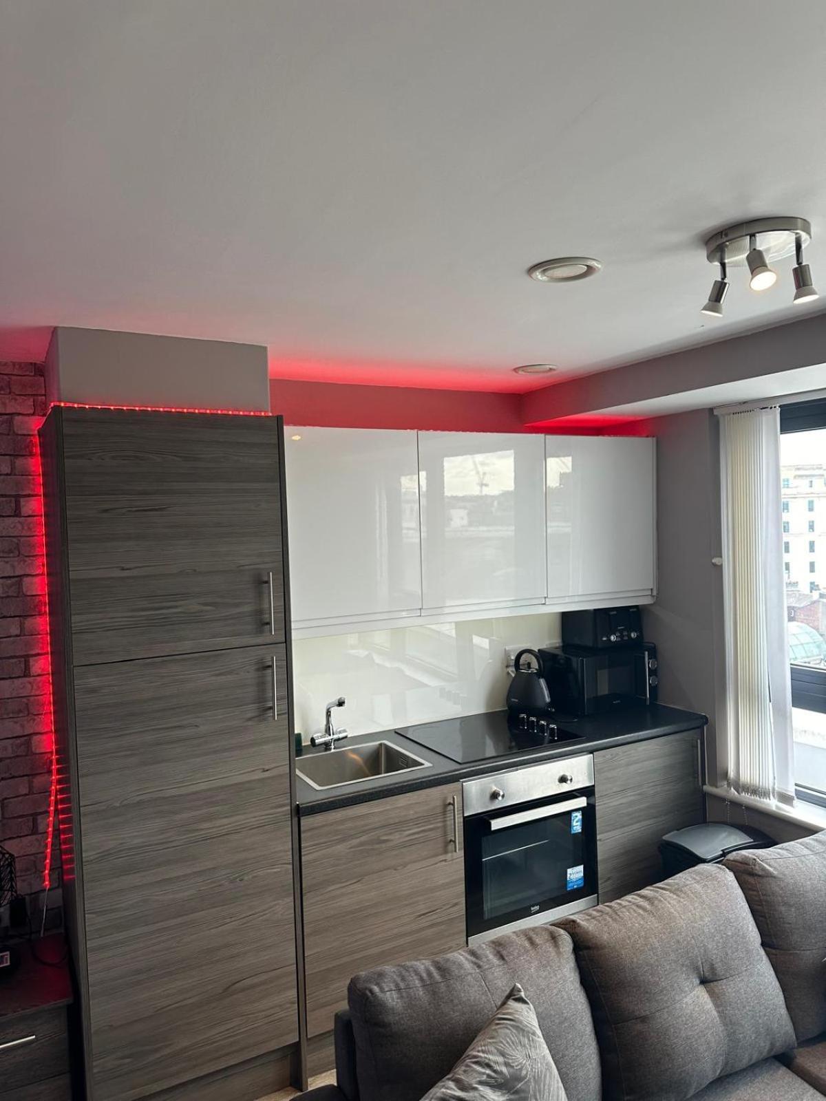 Stunning City View Studio Apartment Liverpool Ngoại thất bức ảnh